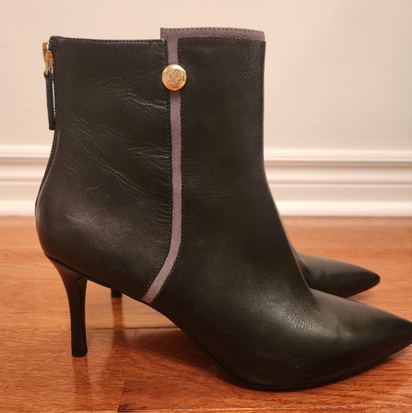 Nine West Leather Booties Excellent Almost New Condition Black Size 8US … - Picture 6 of 9